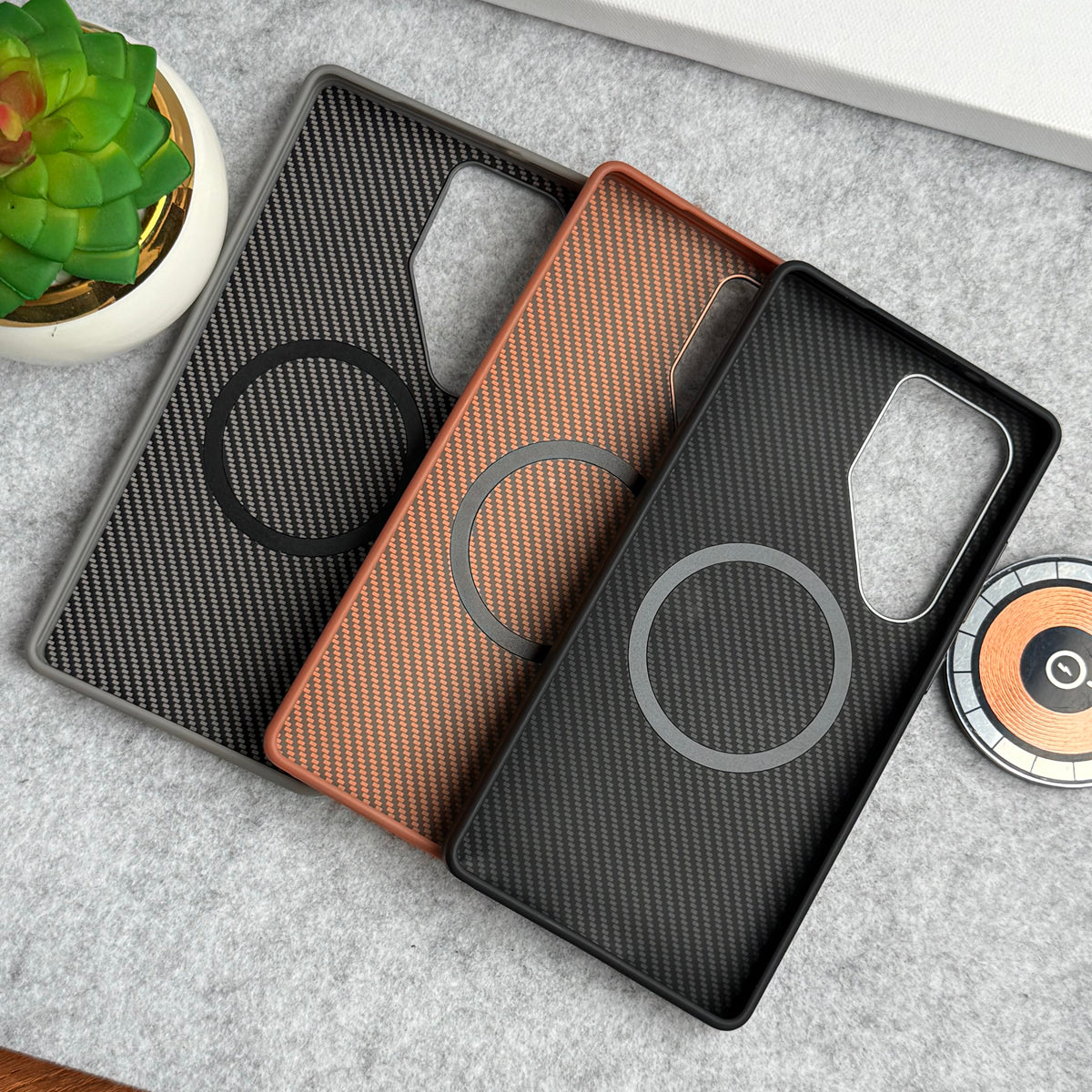 Samsung Galaxy S Series Metal Camera Ring Carbon Fiber Design MagSafe Cover