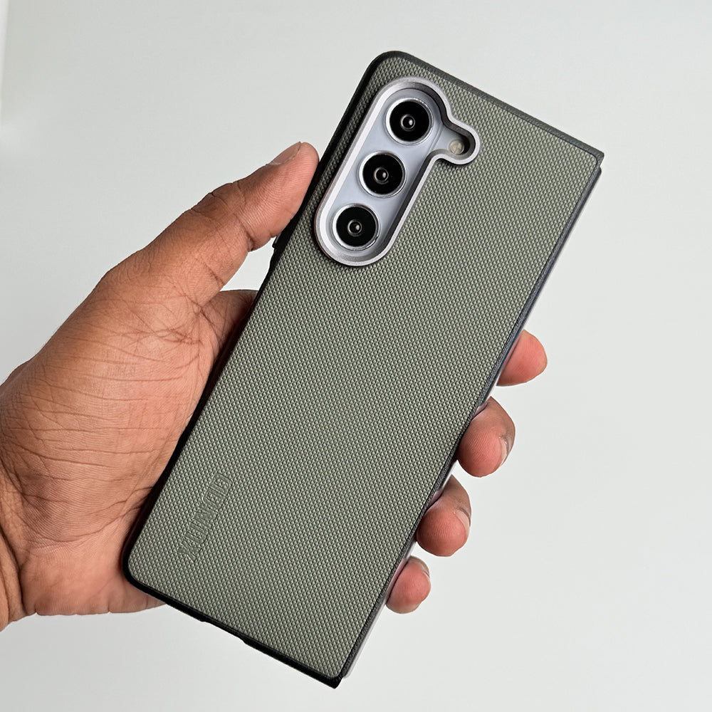 Samsung Galaxy Z Fold 6 Dotted Texture Cover