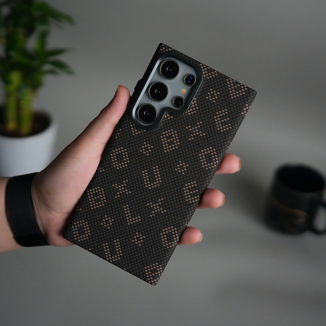 Galaxy S25 Ultra Aramid Fiber Case | Slim Magnetic Charging Ring Cover | Desert