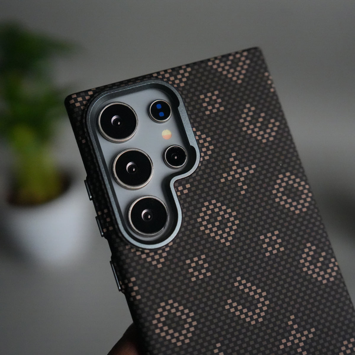 Galaxy S25 Ultra Aramid Fiber Case | Slim Magnetic Charging Ring Cover | Desert