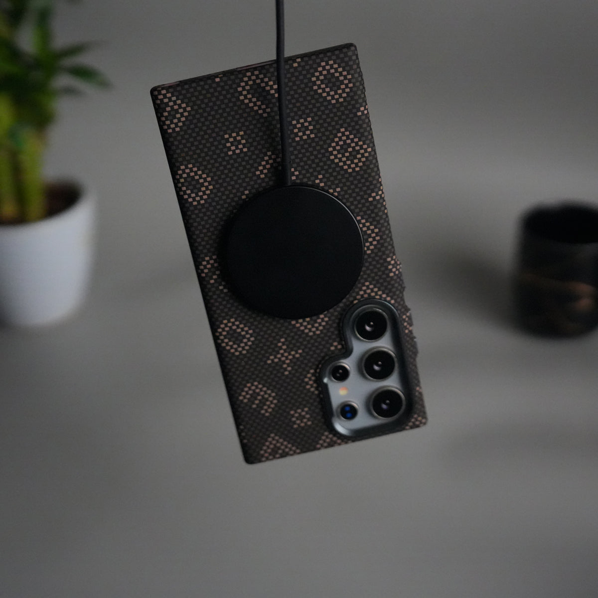 Galaxy S25 Ultra Aramid Fiber Case | Slim Magnetic Charging Ring Cover | Desert