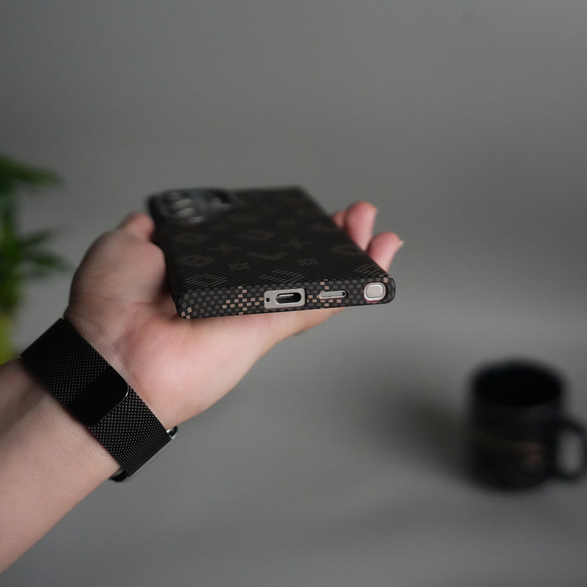 Galaxy S25 Ultra Aramid Fiber Case | Slim Magnetic Charging Ring Cover | Desert