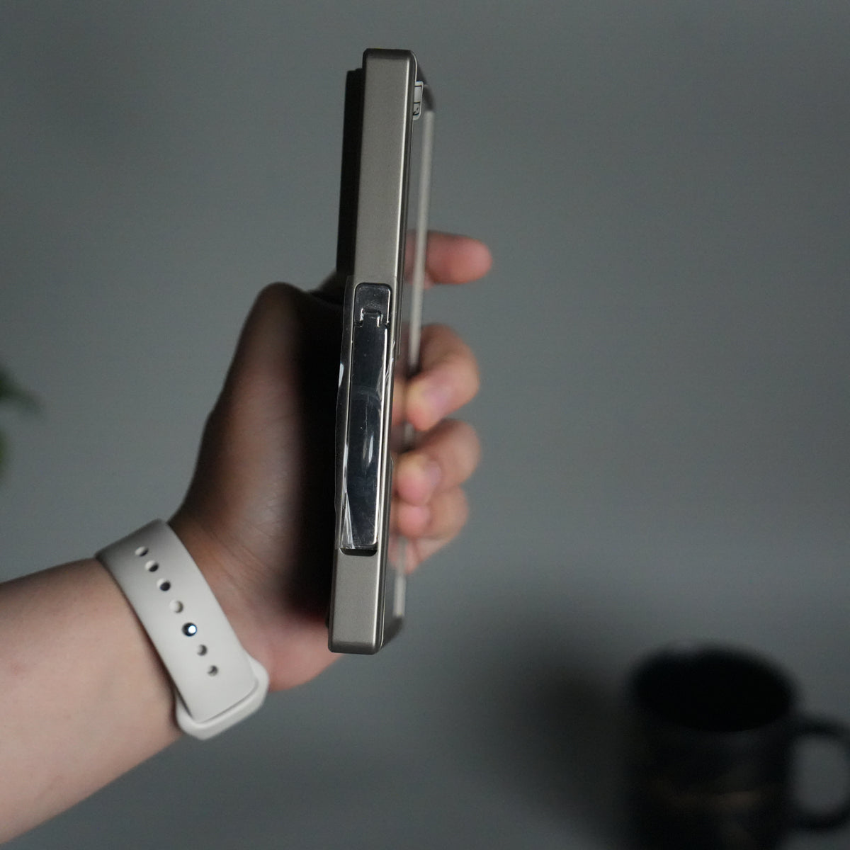 Galaxy Z Fold 7 Camera Shutter Case | Slim Hard Back Cover with Card Holder & Hinge Kickstand | Shockproof Protective Case