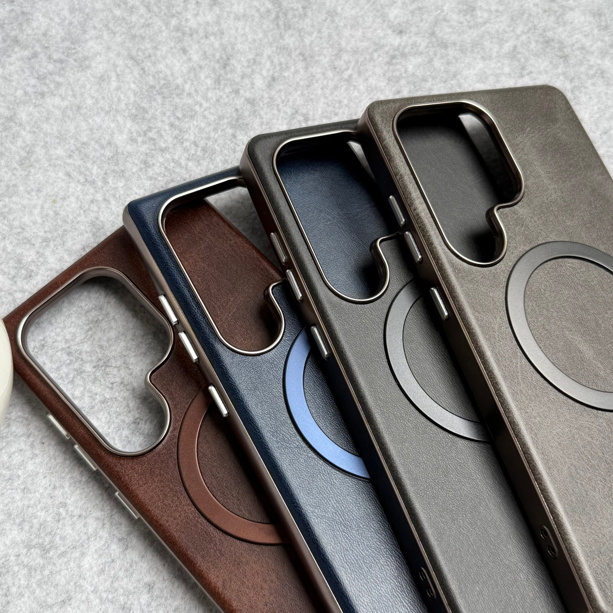 Samsung Galaxy S24 Ultra Metallic Textured Leather MagSafe Ring Case Cover