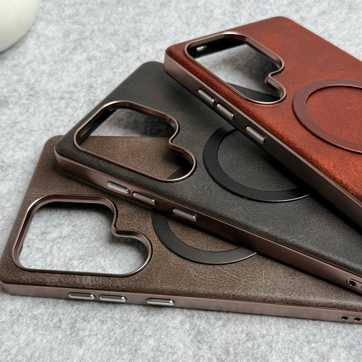 Samsung Galaxy S24 Ultra Metallic Textured Leather MagSafe Ring Case Cover