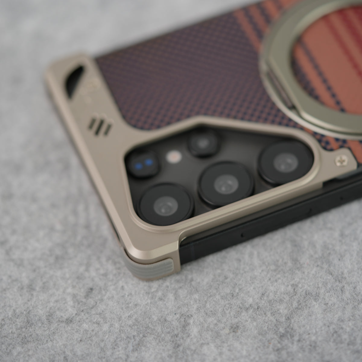 Samsung Galaxy S25 Ultra Aramid Fiber Metal Case With Rotating Stand