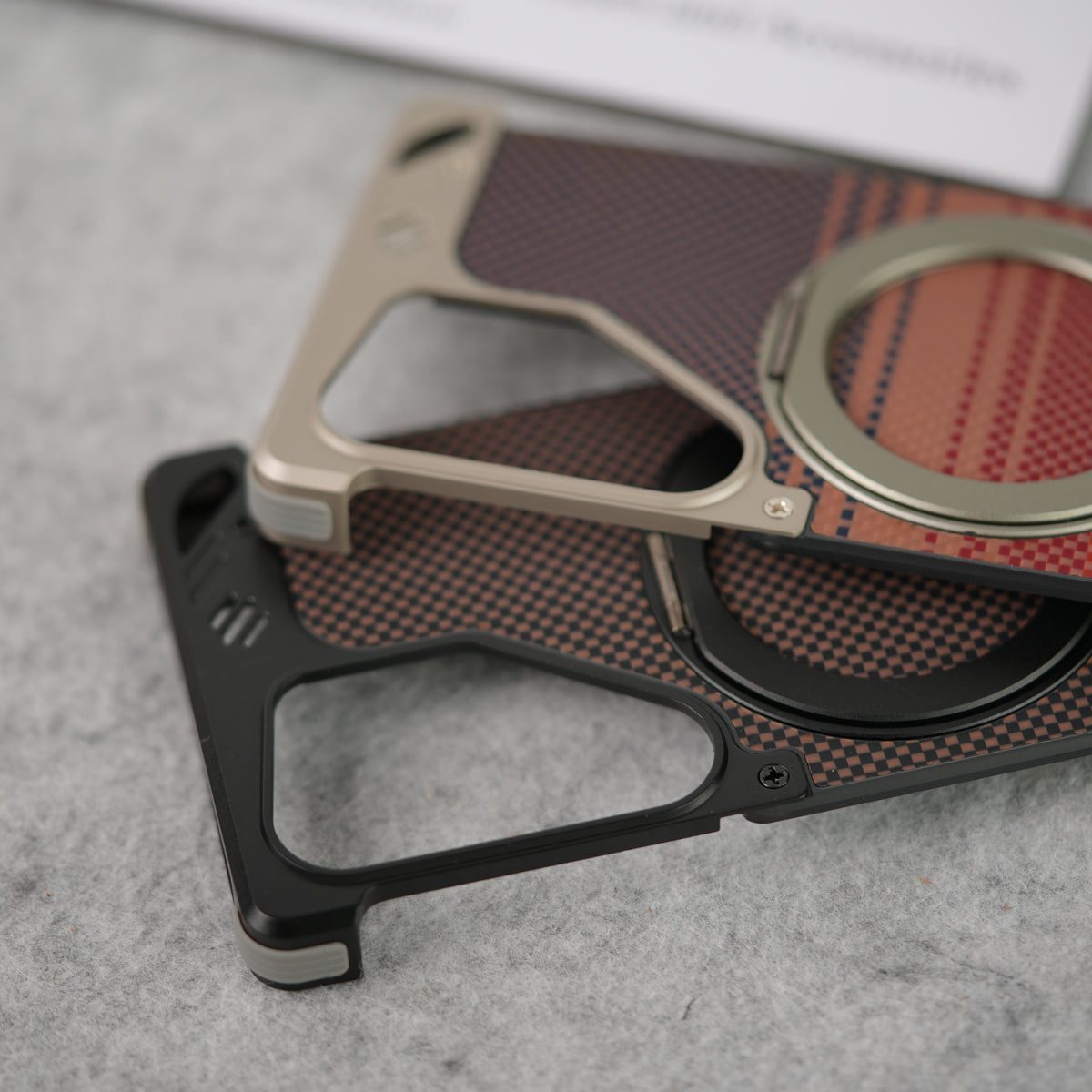 Samsung Galaxy S25 Ultra Aramid Fiber Metal Case With Rotating Stand