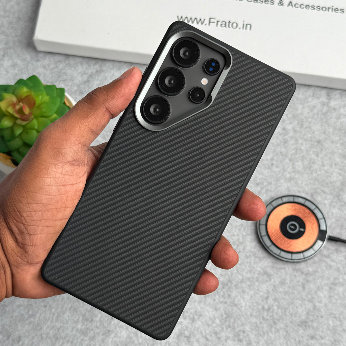 Samsung Galaxy S Series Metal Camera Ring Carbon Fiber Design MagSafe Cover