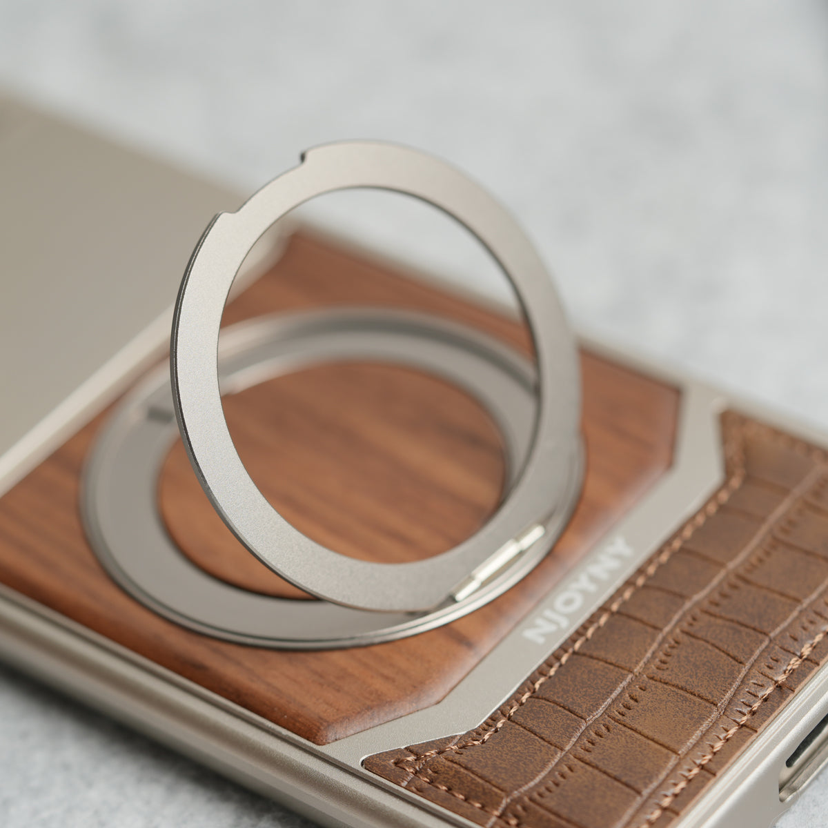 Samsung Galaxy Ultra series Metallic Wood Leather AeroFLex Aluminium  Case With Rotating Stand