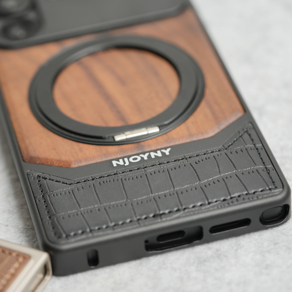 Samsung Galaxy Ultra series Metallic Wood Leather AeroFLex Aluminium  Case With Rotating Stand