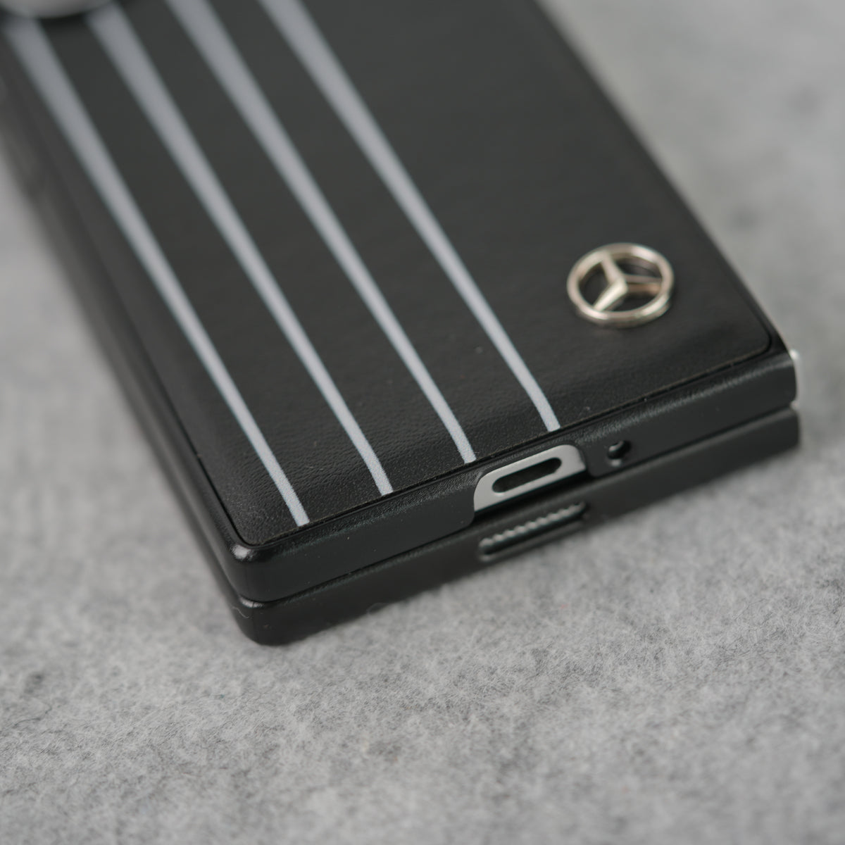 Samsung Galaxy Z Fold 5 Merc White Line Pattern PU Leather Case Cover