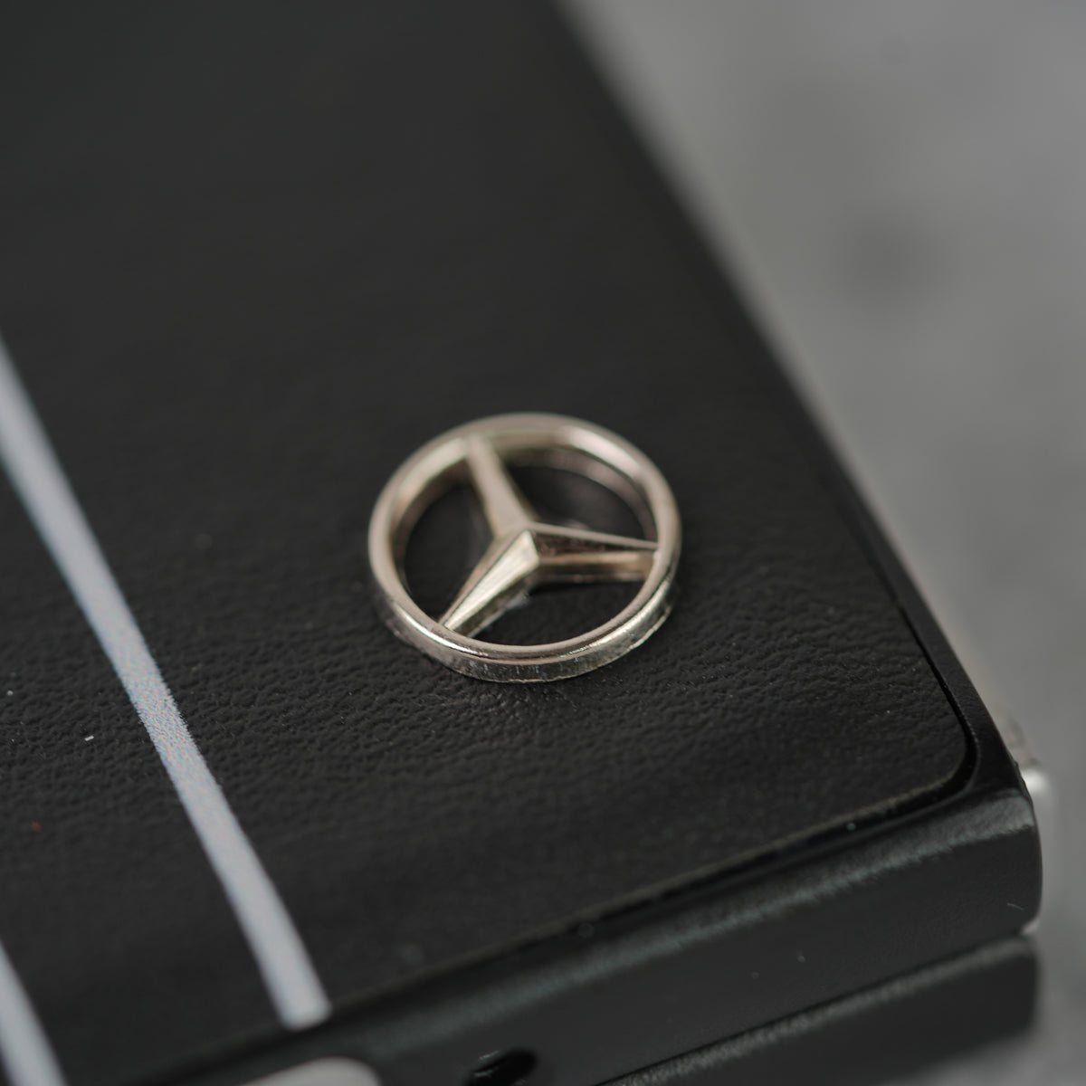 Samsung Galaxy Z Fold 5 Merc White Line Pattern PU Leather Case Cover