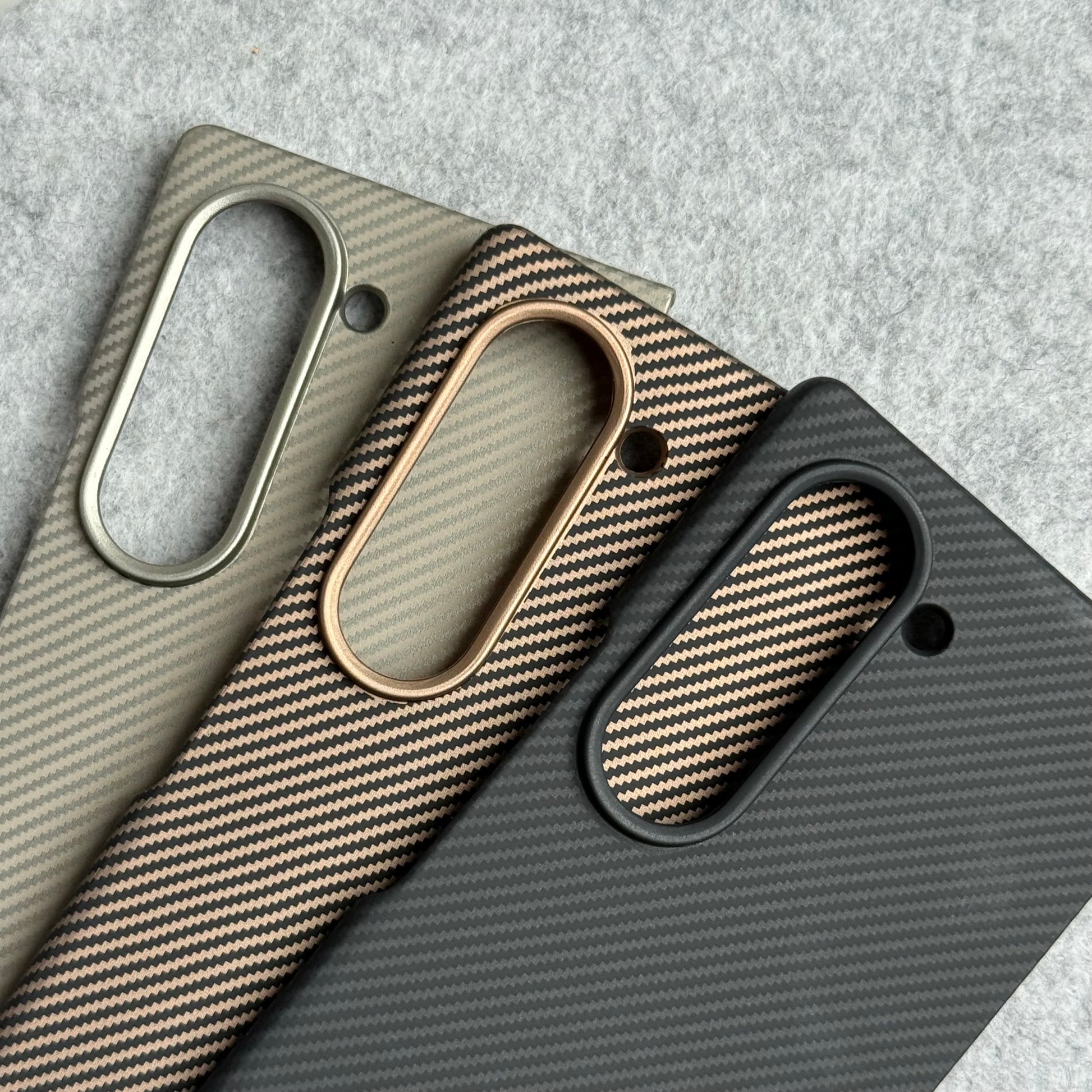 Samsung Galaxy Z Fold 6 Small Carbon Line Pattern Case Cover