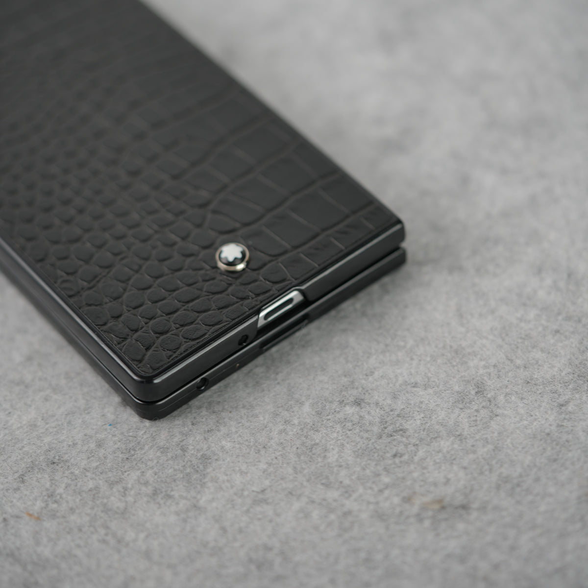 Samsung Galaxy Z Fold 7 Black MB Case Cover