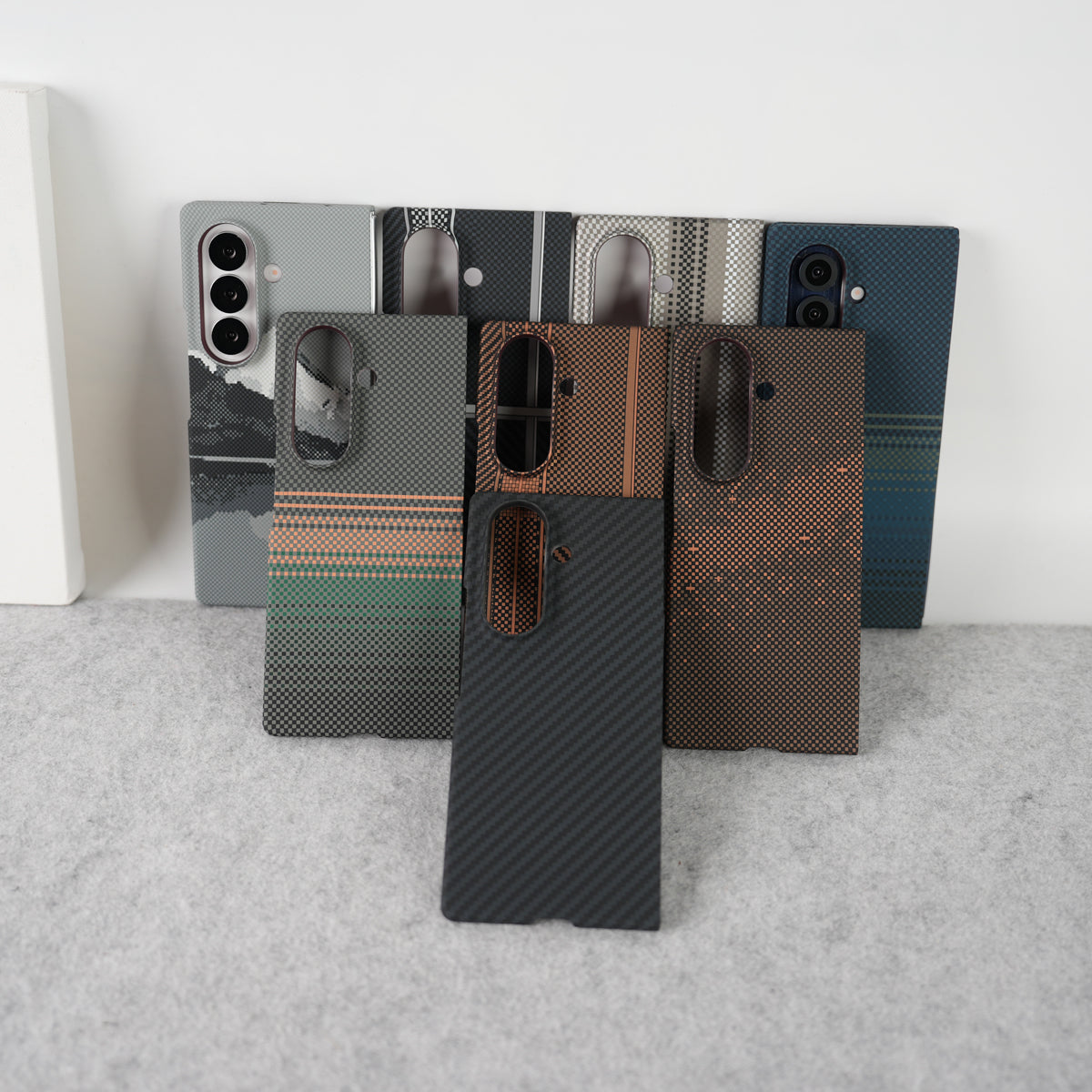 Samsung Galaxy Z Fold 7 Carbon Fiber Texture Aramid Design Hard Pc MagSafe Case Cover