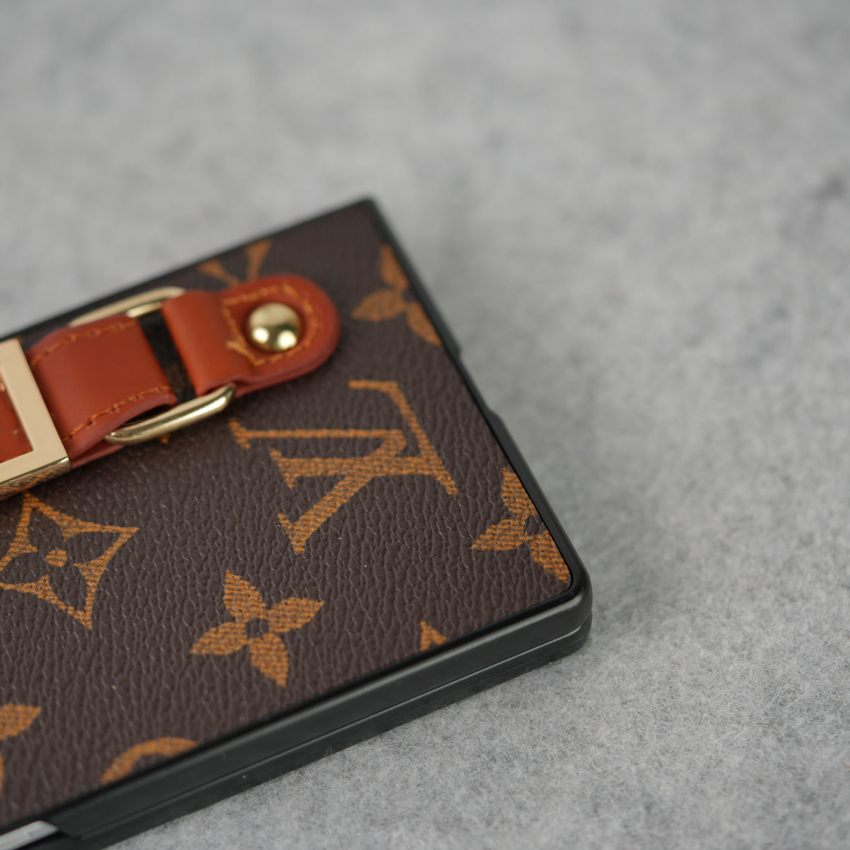 Samsung Galaxy Z Fold 7 Luxury Brand Strap Holder Case