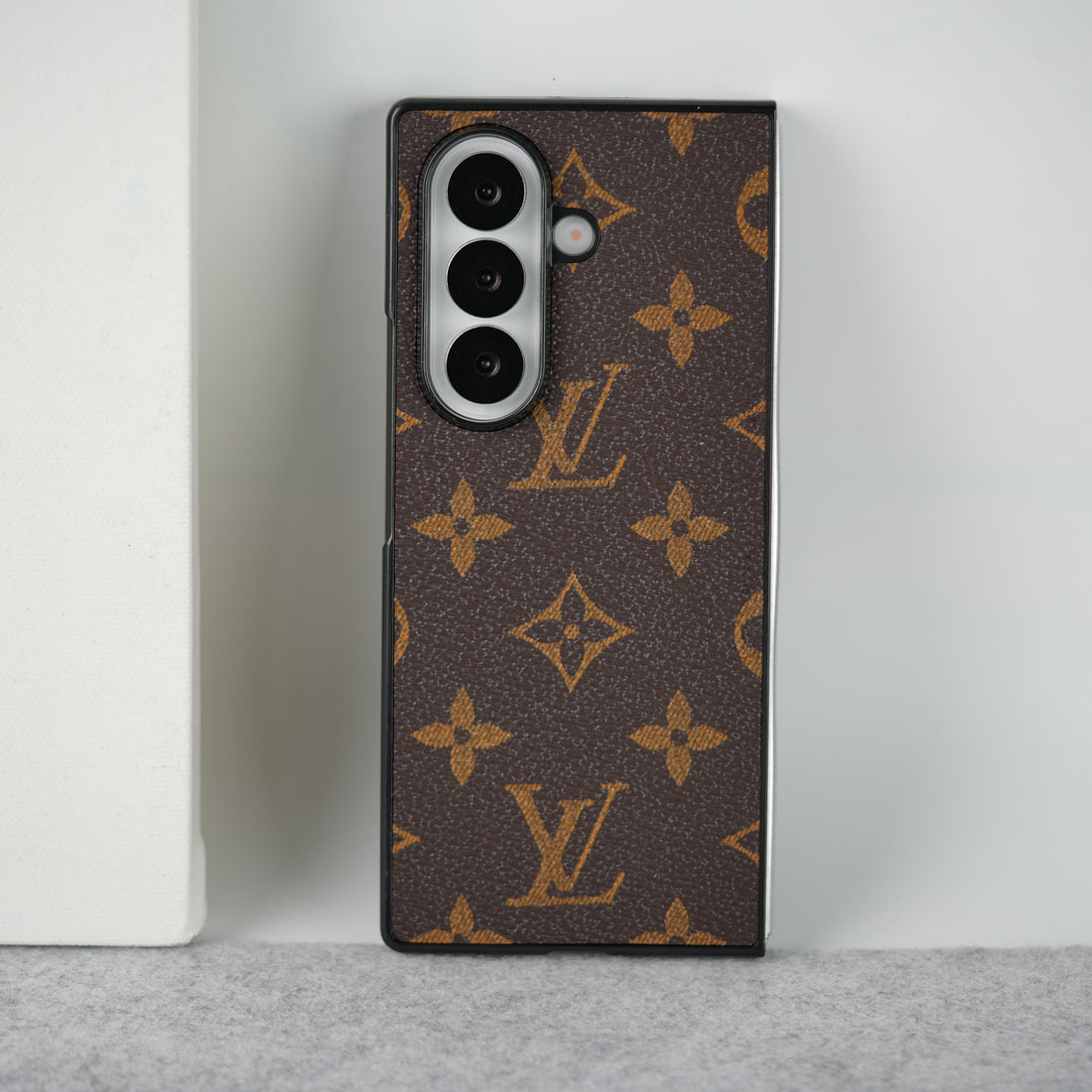 Samsung Galaxy Z Fold 7 Luxury Leather Case Cover