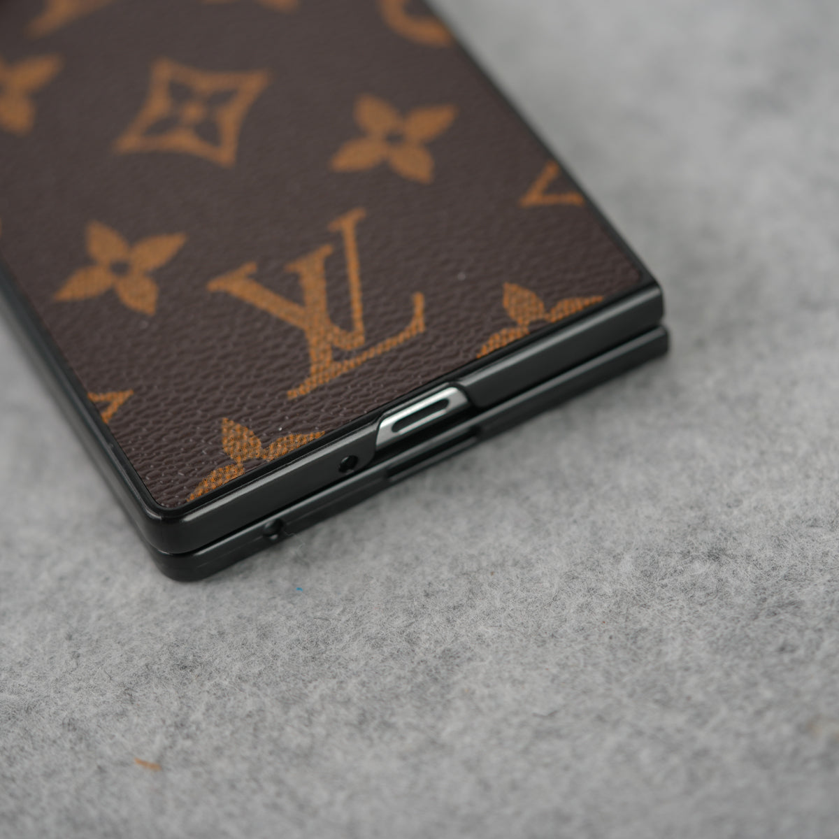 Samsung Galaxy Z Fold 7 Luxury Leather Case Cover