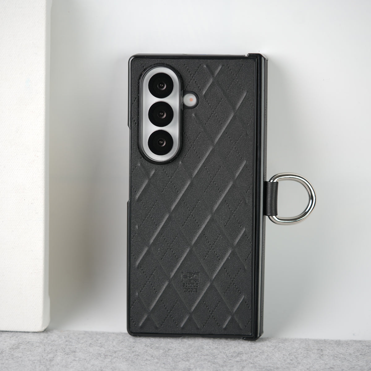 Samsung Galaxy Z Fold 7 PU Leather Cross Dot Hinge Protection Metal Ring Case Cover