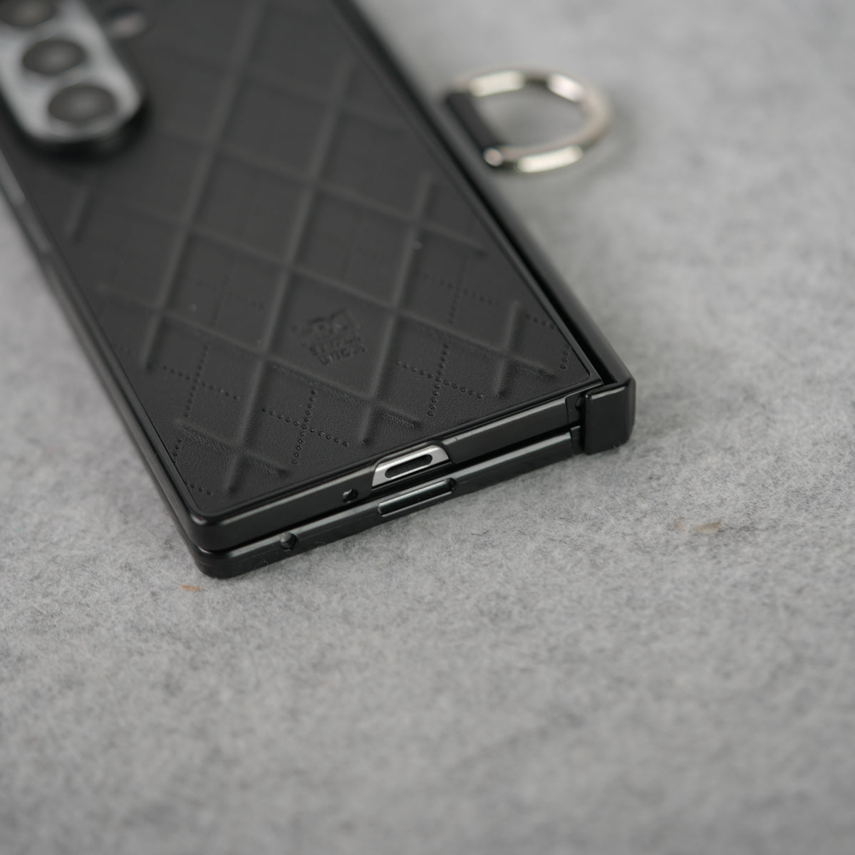 Samsung Galaxy Z Fold 7 PU Leather Cross Dot Hinge Protection Metal Ring Case Cover