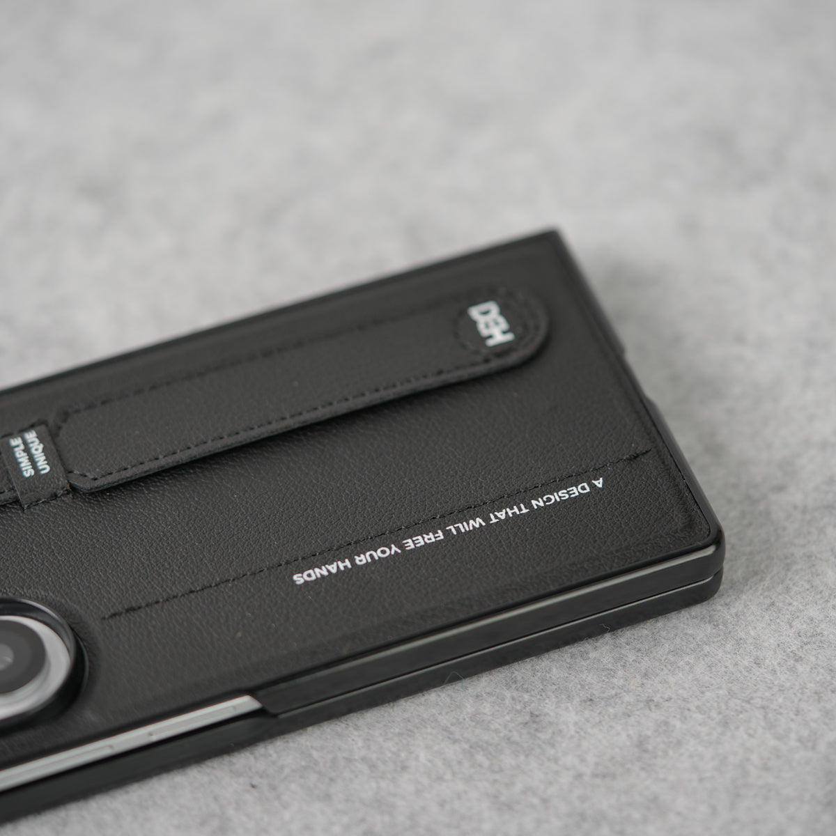 Samsung Galaxy Z Fold 7 PU Leather Grip Holder Case Cover