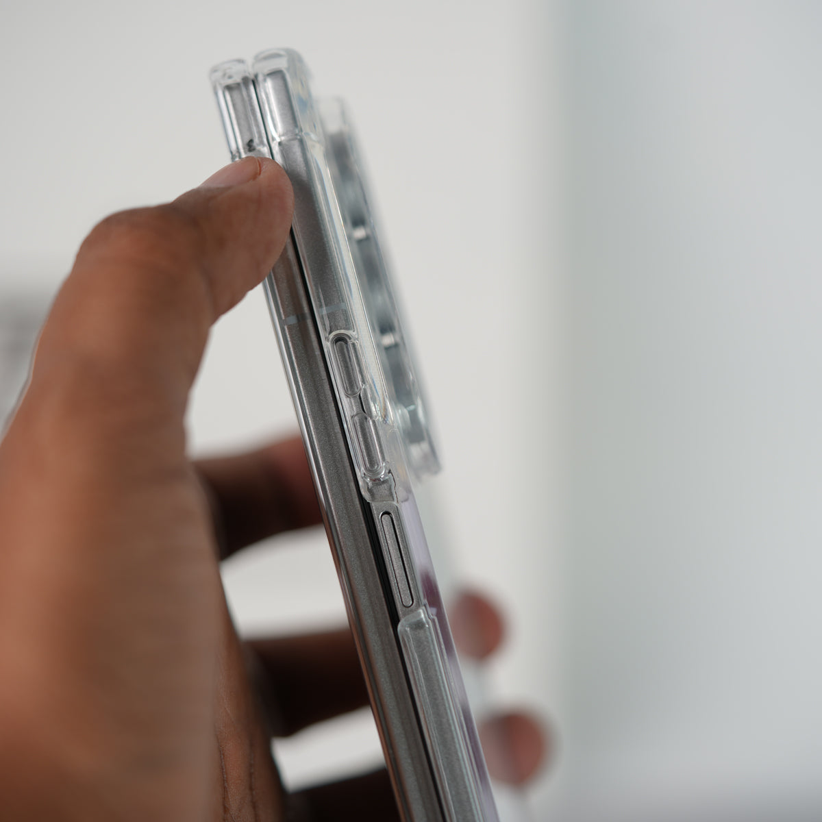 Samsung Galaxy Z Fold 7 Sleek Transparent Case Cover