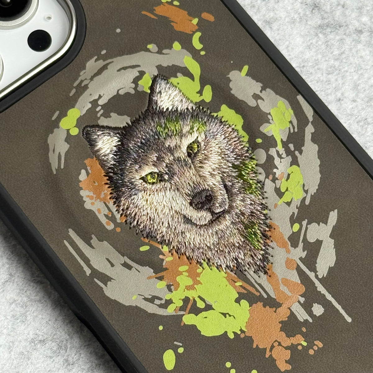 iPhone 15 Pro Max / iPhone 15 Pro Wild Animal 3D Embroidery Wolf Face MagSafe Case
