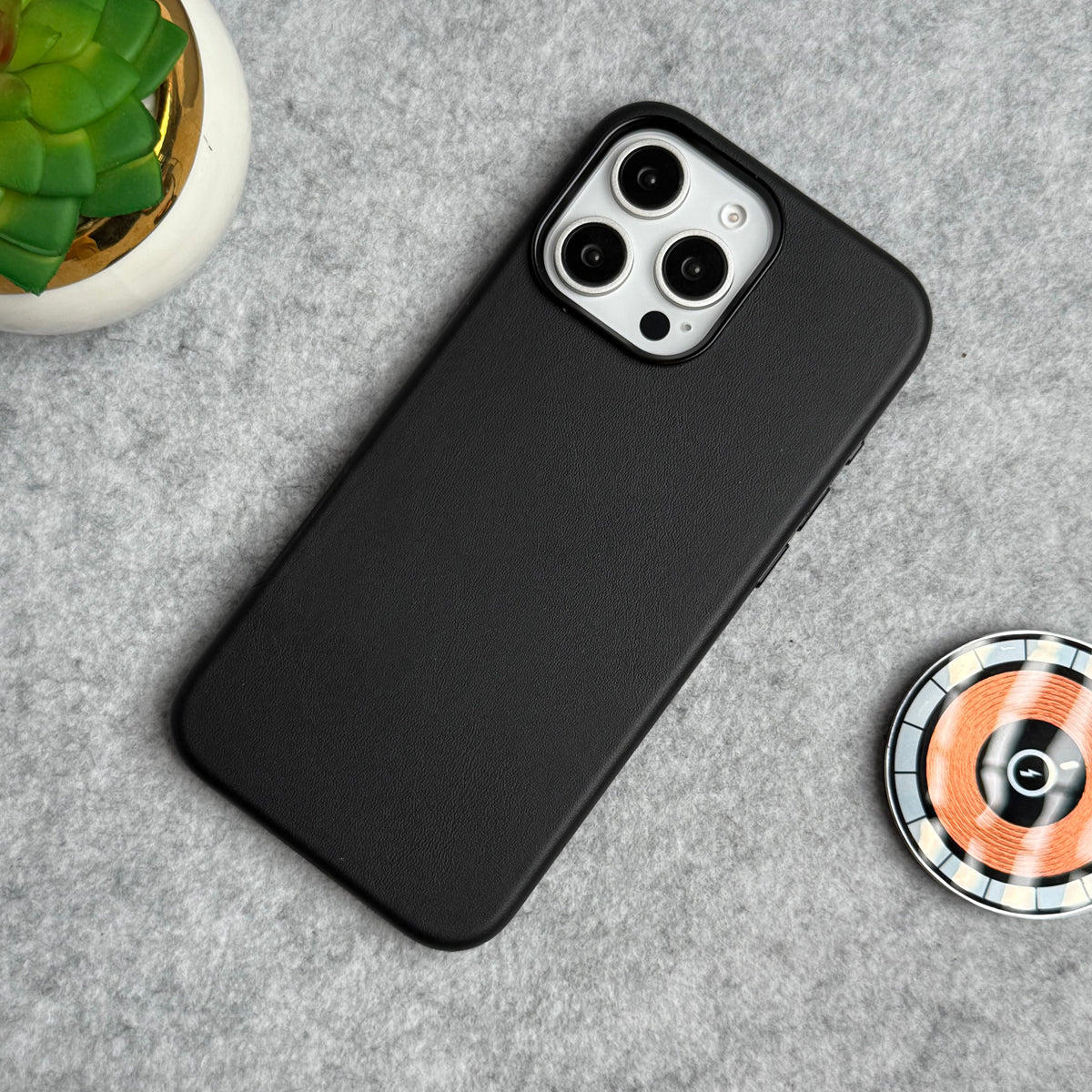 iPhone 16 Pro Luxury Classic PU Leather MagSafe Supported Case