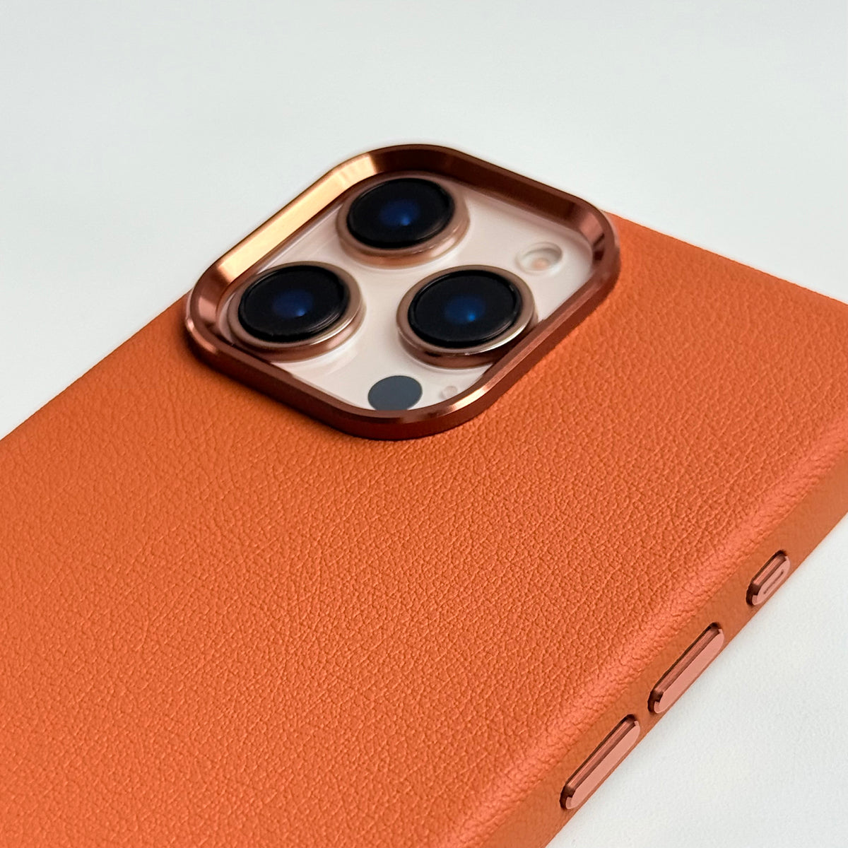 iPhone 16 Pro Premium Leather Texture Metal Camera Bump MagSafe Cover Brown